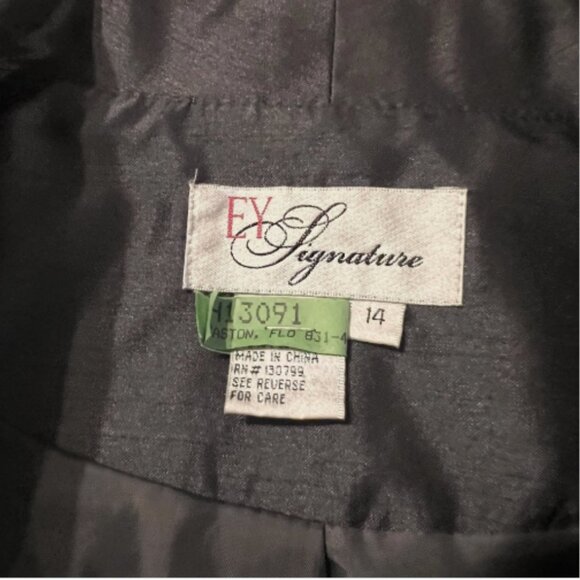 EY Signature. Size 14. Gray Shantung Blazer Shacket. Long Sleeve Lined. DD - Picture 6 of 6